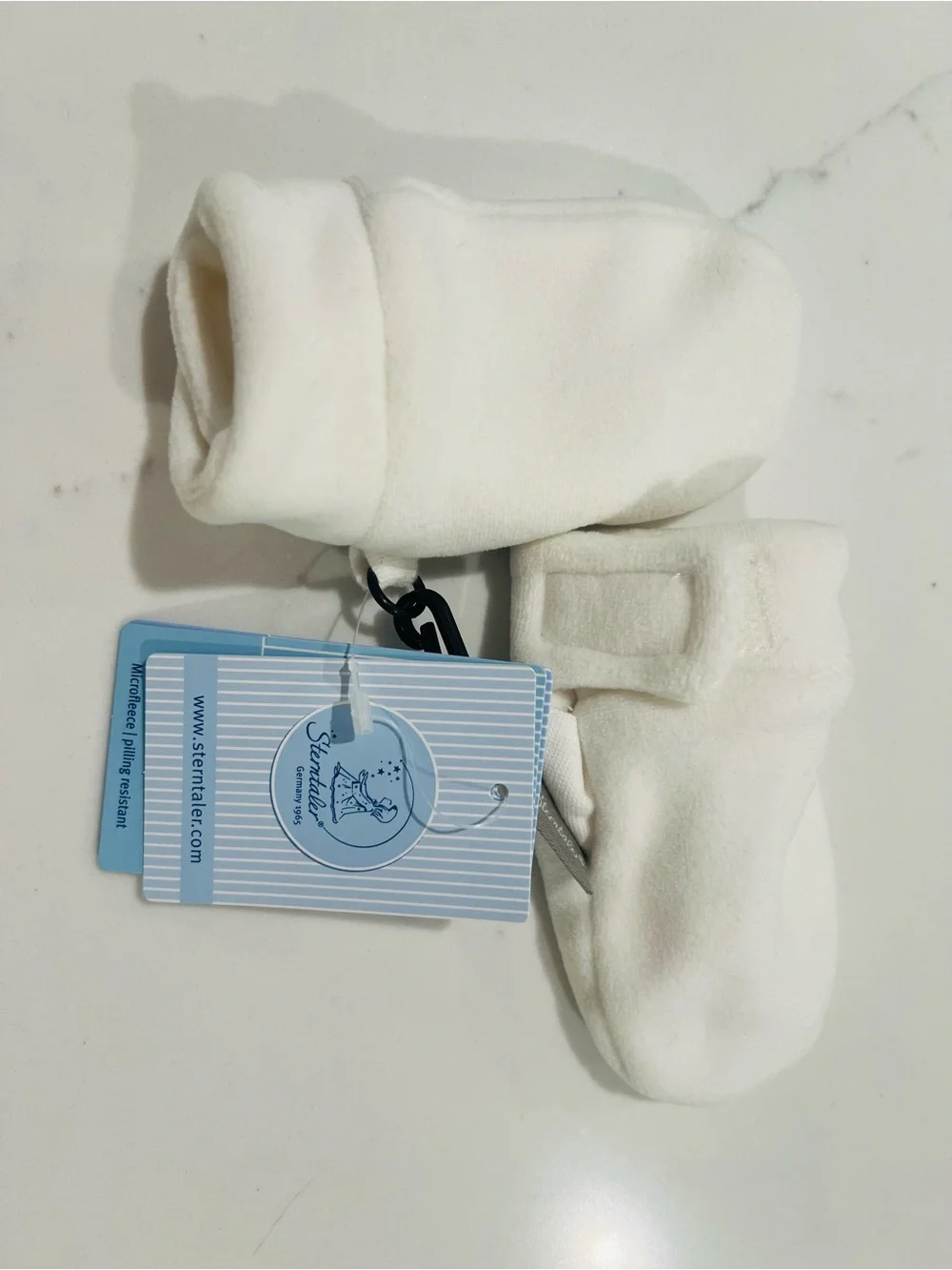 Newborn micro fleece gloves/ mittens, from Germany